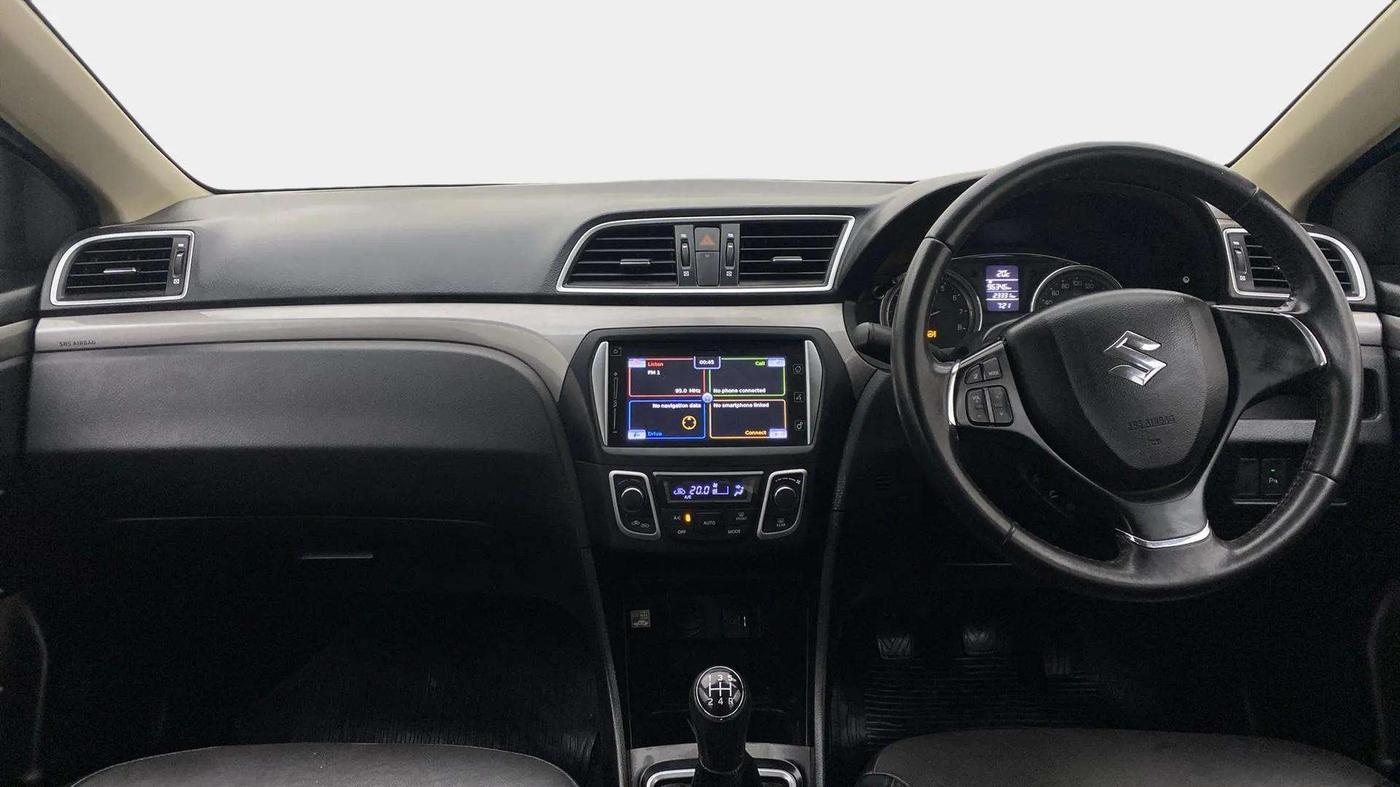 2015 Maruti Ciaz ZXI+ RS, Petrol, Manual, 23,335 km, Dashboard