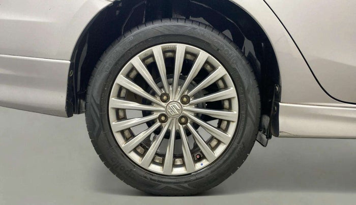 2015 Maruti Ciaz ZXI+ RS, Petrol, Manual, 23,307 km, Right Rear Wheel