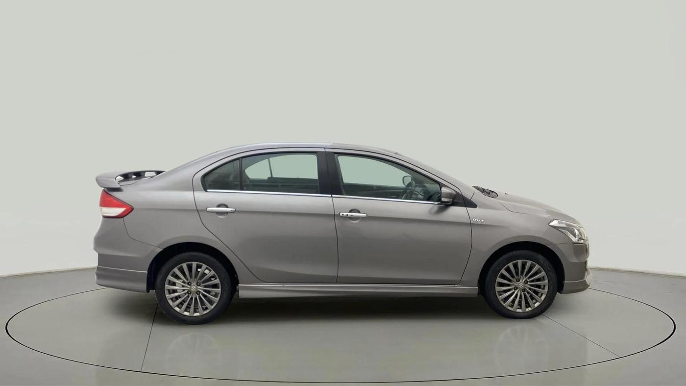 2015 Maruti Ciaz ZXI+ RS, Petrol, Manual, 23,335 km, Right Side View
