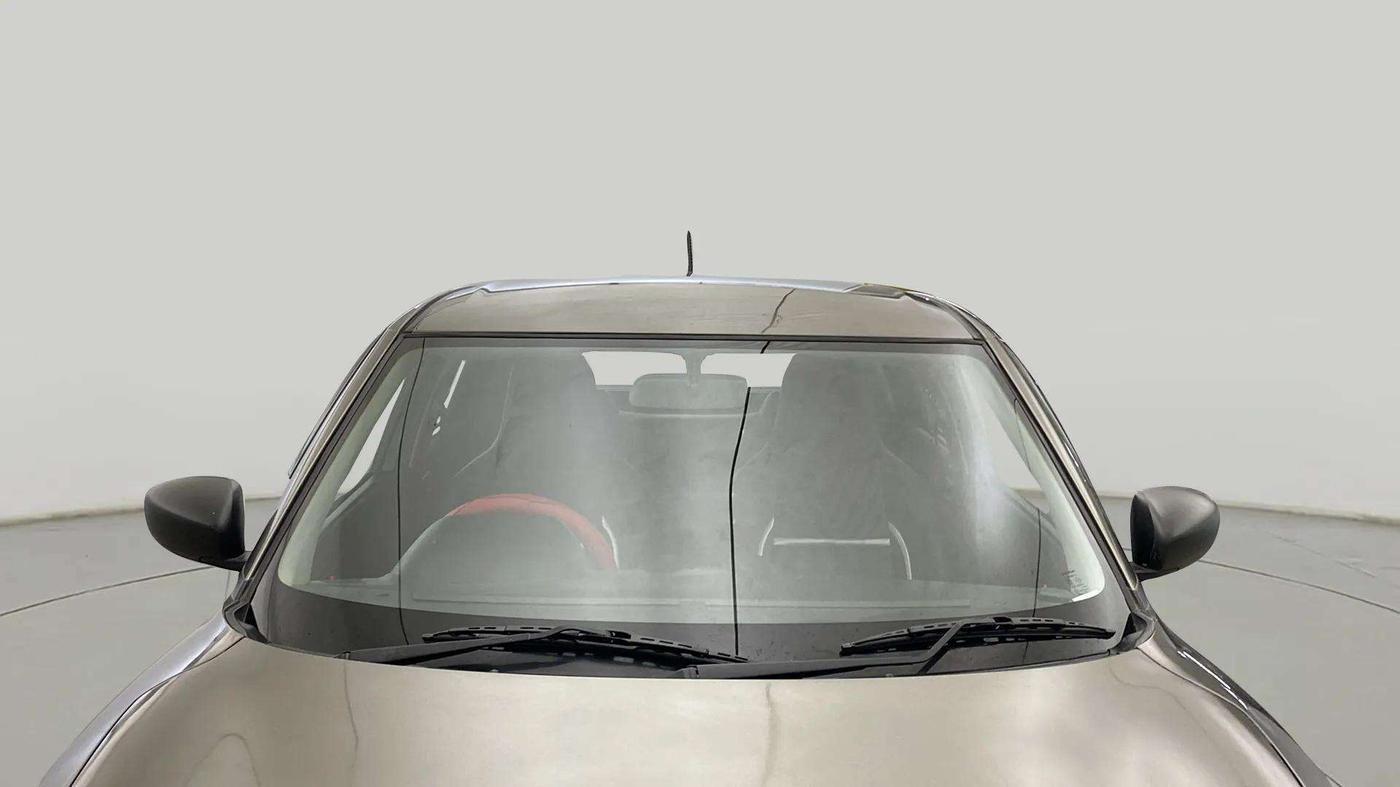 2021 Maruti Swift LXI, Petrol, Manual, 28,001 km, Front Windshield
