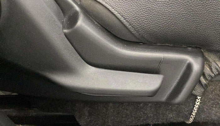 2021 Maruti Swift LXI, Petrol, Manual, 27,925 km, Driver Side Adjustment Panel