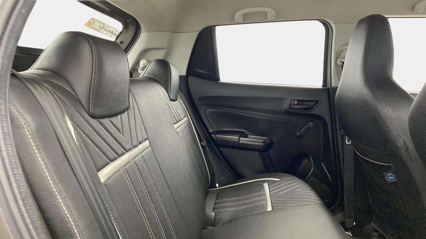 2021 Maruti Swift LXI, Petrol, Manual, 28,001 km, Right Side Rear Door Cabin