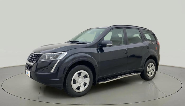2019 Mahindra XUV500 W7, Diesel, Manual, 49,104 km, Left Front Diagonal