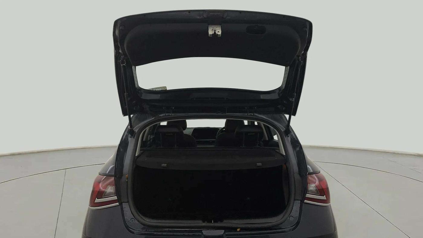 2022 Hyundai NEW I20 ASTA (O) 1.0 TURBO GDI DCT, Petrol, Automatic, 31,047 km, Boot Door Open