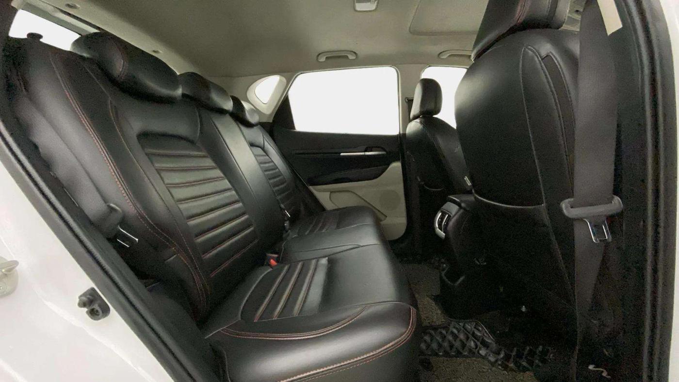 2023 KIA SONET HTX 1.5D IMT, Diesel, Manual, 42,535 km, Right Side Rear Door Cabin