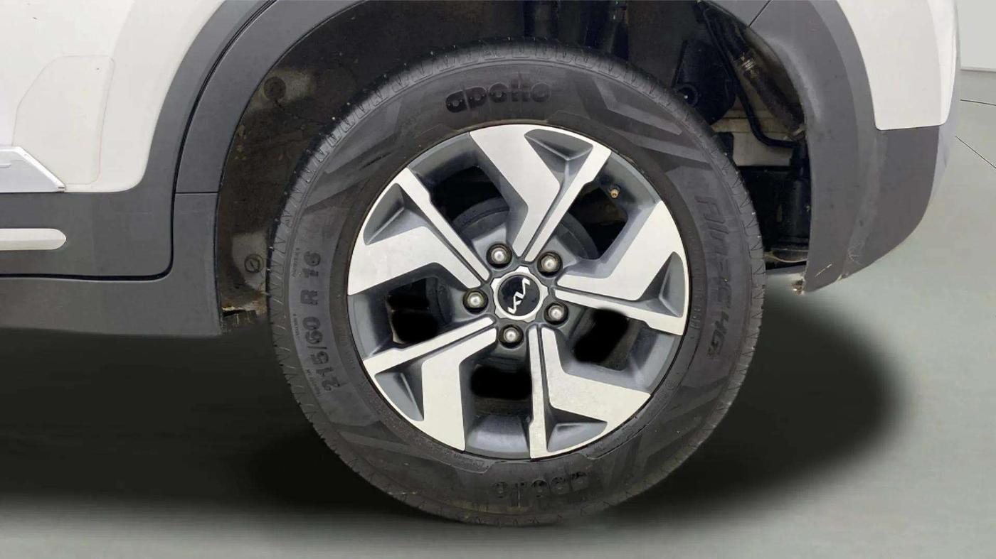 2023 KIA SONET HTX 1.5D IMT, Diesel, Manual, 42,535 km, Left Rear Wheel