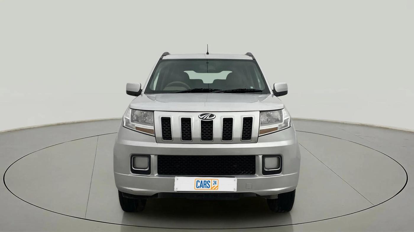 2017 Mahindra TUV300 T6 PLUS, Diesel, Manual, 89,081 km, Front