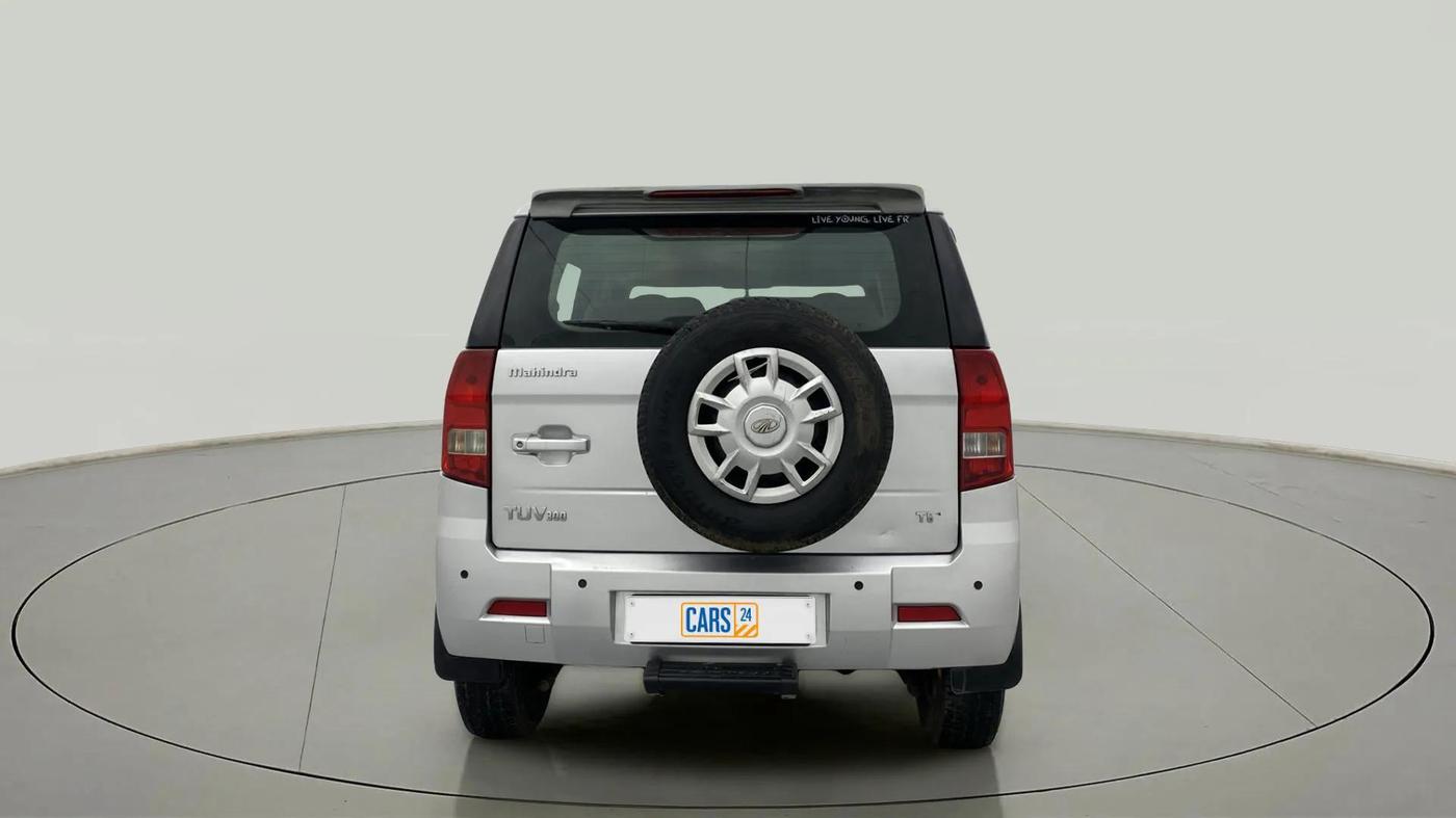 2017 Mahindra TUV300 T6 PLUS, Diesel, Manual, 89,081 km, Back/Rear