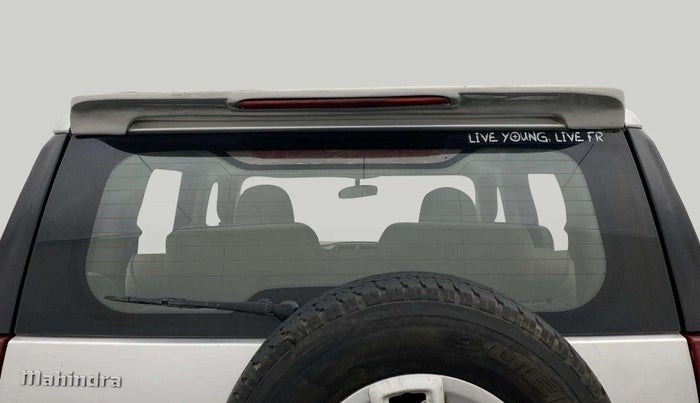2017 Mahindra TUV300 T6 PLUS, Diesel, Manual, 89,014 km, Rear Windshield