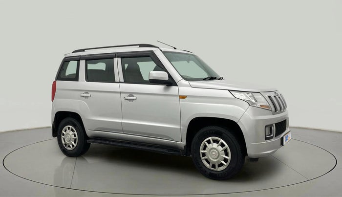 2017 Mahindra TUV300 T6 PLUS, Diesel, Manual, 89,014 km, Right Front Diagonal