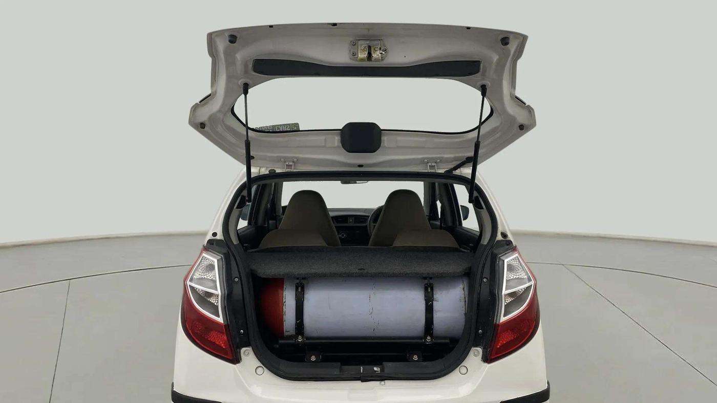 2018 Maruti Alto K10 LXI CNG (AIRBAG), CNG, Manual, 26,154 km, Boot Door Open
