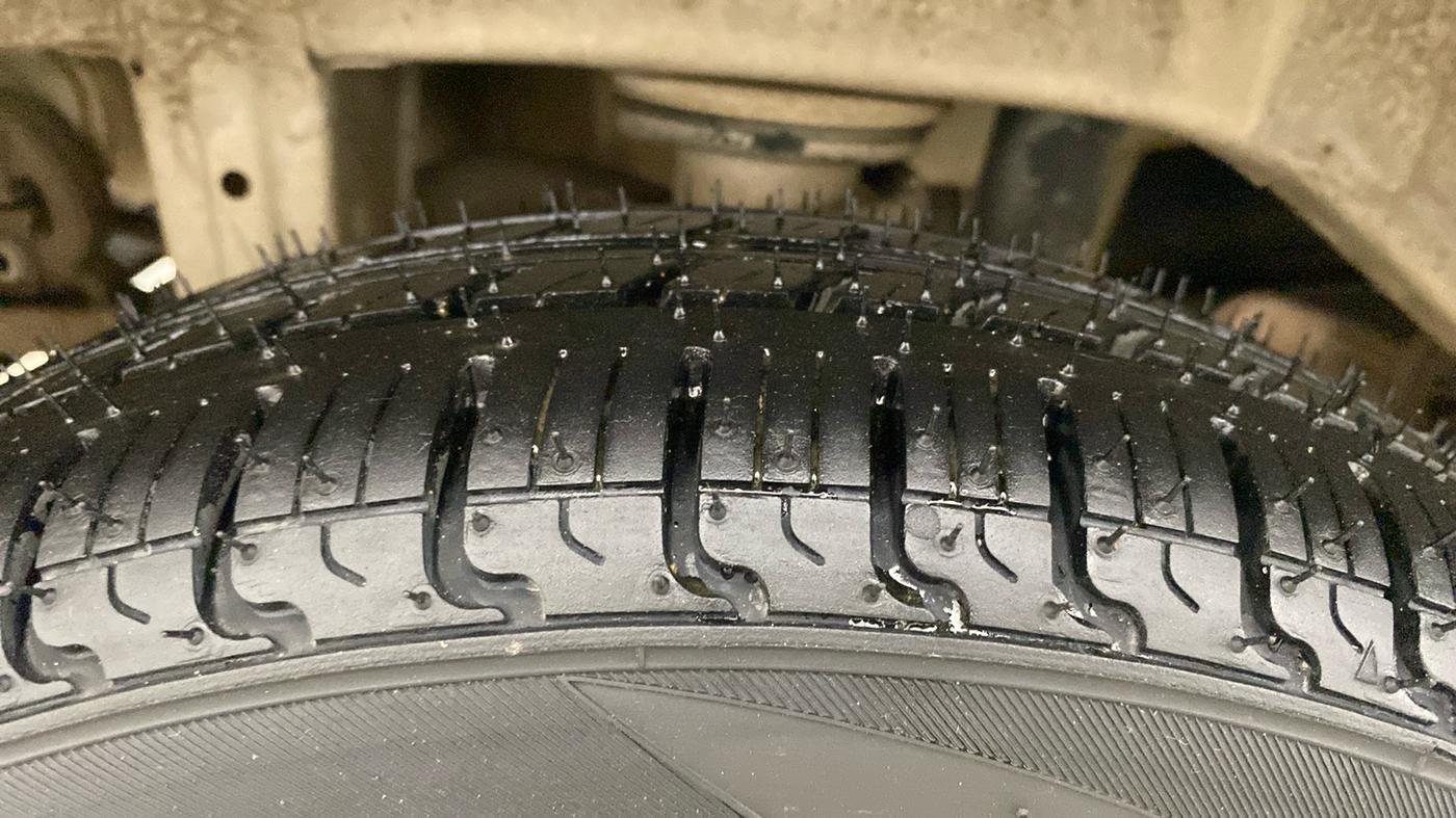 2018 Maruti Alto K10 LXI CNG (AIRBAG), CNG, Manual, 26,154 km, Right Rear Tyre Tread