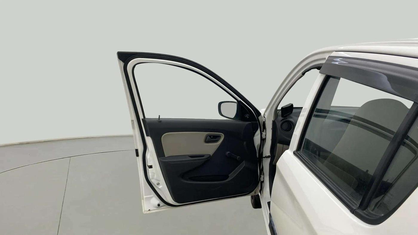 2018 Maruti Alto K10 LXI CNG (AIRBAG), CNG, Manual, 26,154 km, LHS Front Door