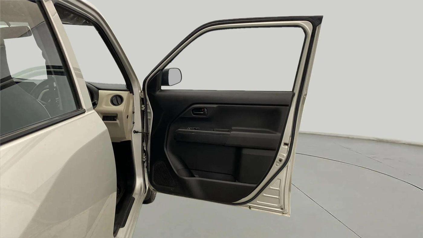 2021 Maruti New Wagon-R LXI 1.0, Petrol, Manual, 20,034 km, RHS Front Door