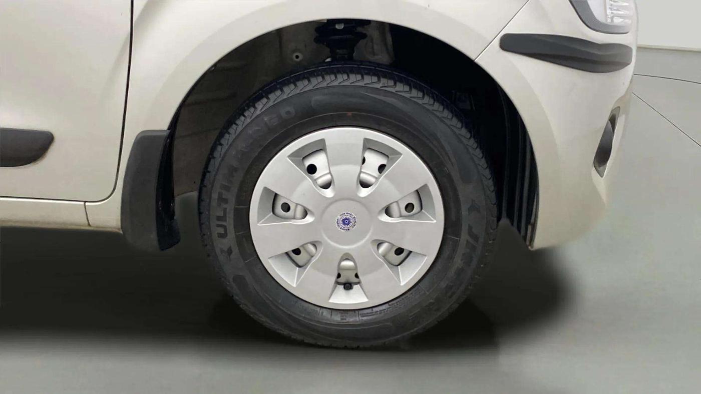 2021 Maruti New Wagon-R LXI 1.0, Petrol, Manual, 20,034 km, Right Front Wheel