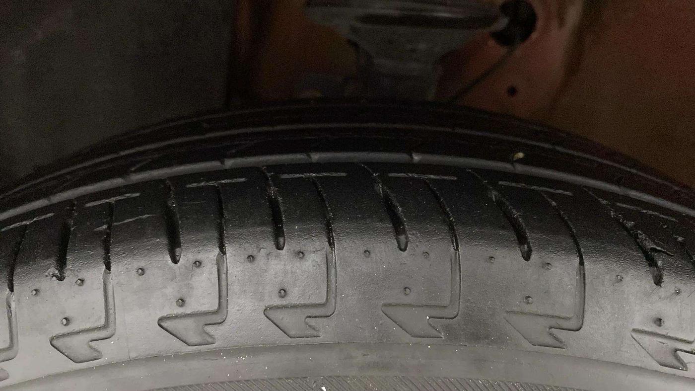 2023 Maruti Celerio VXI CNG, CNG, Manual, 13,179 km, Left Front Tyre Tread