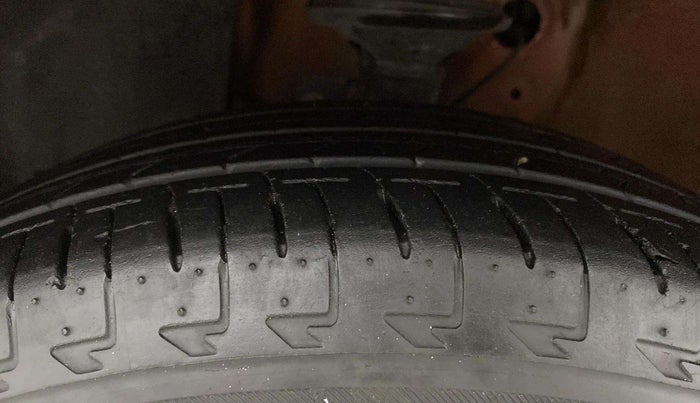 2023 Maruti Celerio VXI CNG, CNG, Manual, 12,934 km, Left Front Tyre Tread