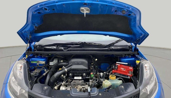 2019 Tata NEXON XM PETROL, Petrol, Manual, 35,821 km, Open Bonet