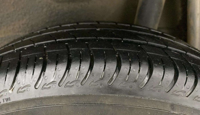 2021 Maruti S PRESSO VXI (O), Petrol, Manual, 18,243 km, Left Rear Tyre Tread