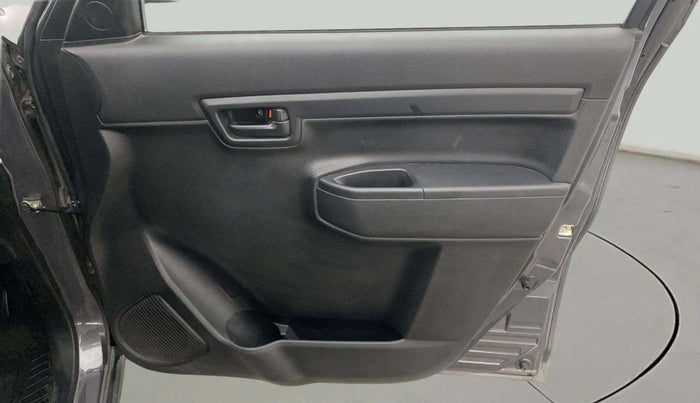 2021 Maruti S PRESSO VXI (O), Petrol, Manual, 18,243 km, Driver Side Door Panels Control