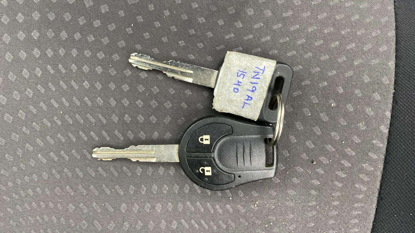 2018 Nissan Micra Active XV, Petrol, Manual, 38,290 km, Key Close Up
