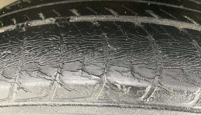 2018 Nissan Micra Active XV, Petrol, Manual, 38,080 km, Left Front Tyre Tread