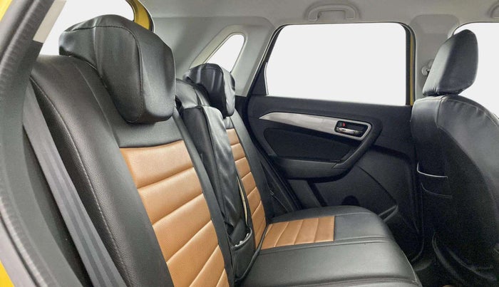 2018 Maruti Vitara Brezza ZDI AMT, Diesel, Automatic, 40,951 km, Right Side Rear Door Cabin