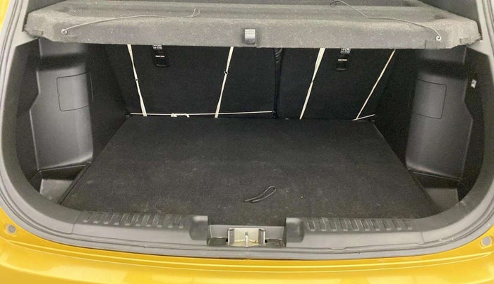2018 Maruti Vitara Brezza ZDI AMT, Diesel, Automatic, 40,951 km, Boot Open Zoomed View