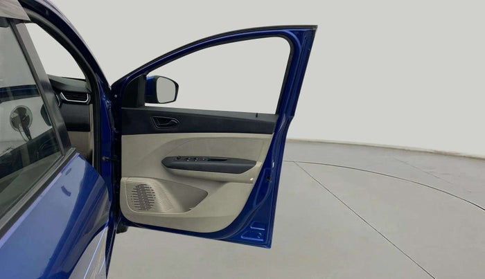2020 Renault TRIBER RXT AMT, Petrol, Automatic, 32,059 km, RHS Front Door