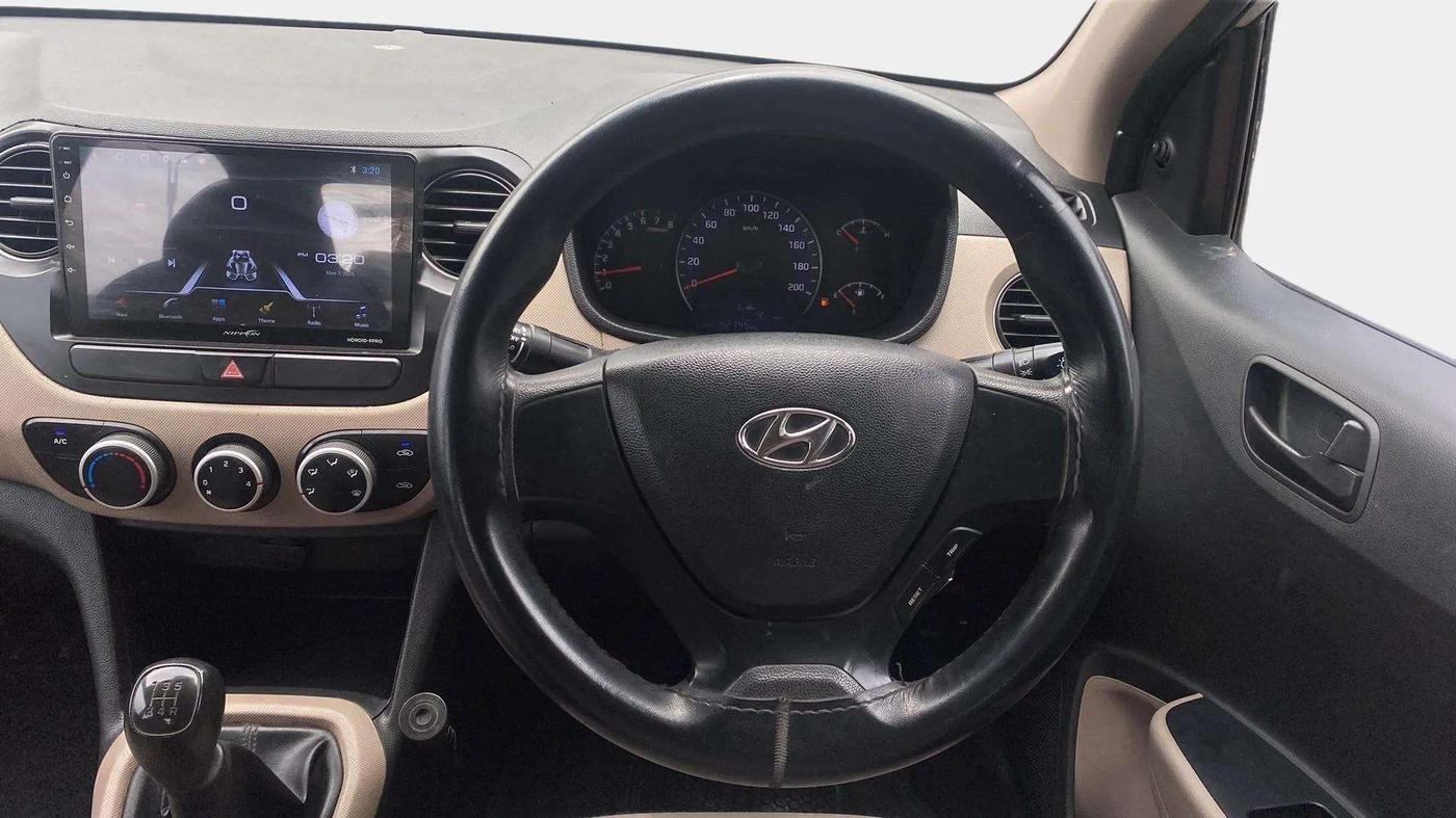 2016 Hyundai Xcent BASE 1.2, Petrol, Manual, 42,154 km, Steering Wheel Close Up