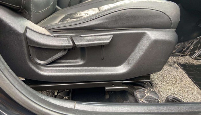 2021 KIA SELTOS HTX ANNIVERSARY EDITION 1.5 PETROL IVT, Petrol, Automatic, 67,118 km, Driver Side Adjustment Panel