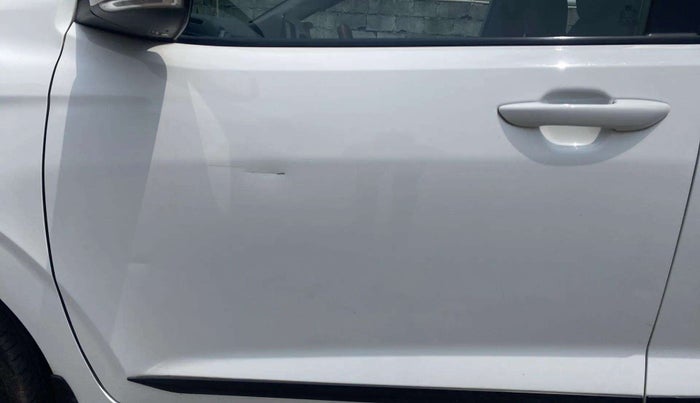 2021 Hyundai GRAND I10 NIOS SPORTZ 1.2 KAPPA VTVT, Petrol, Manual, 46,347 km, Front passenger door - Minor scratches
