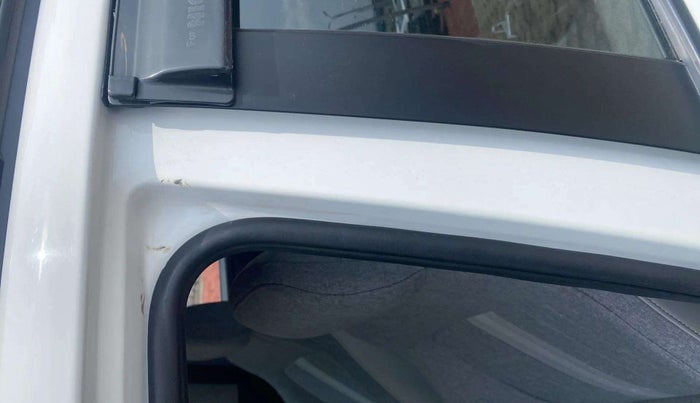 2021 Hyundai GRAND I10 NIOS SPORTZ 1.2 KAPPA VTVT, Petrol, Manual, 46,347 km, Left B pillar - Minor scratches