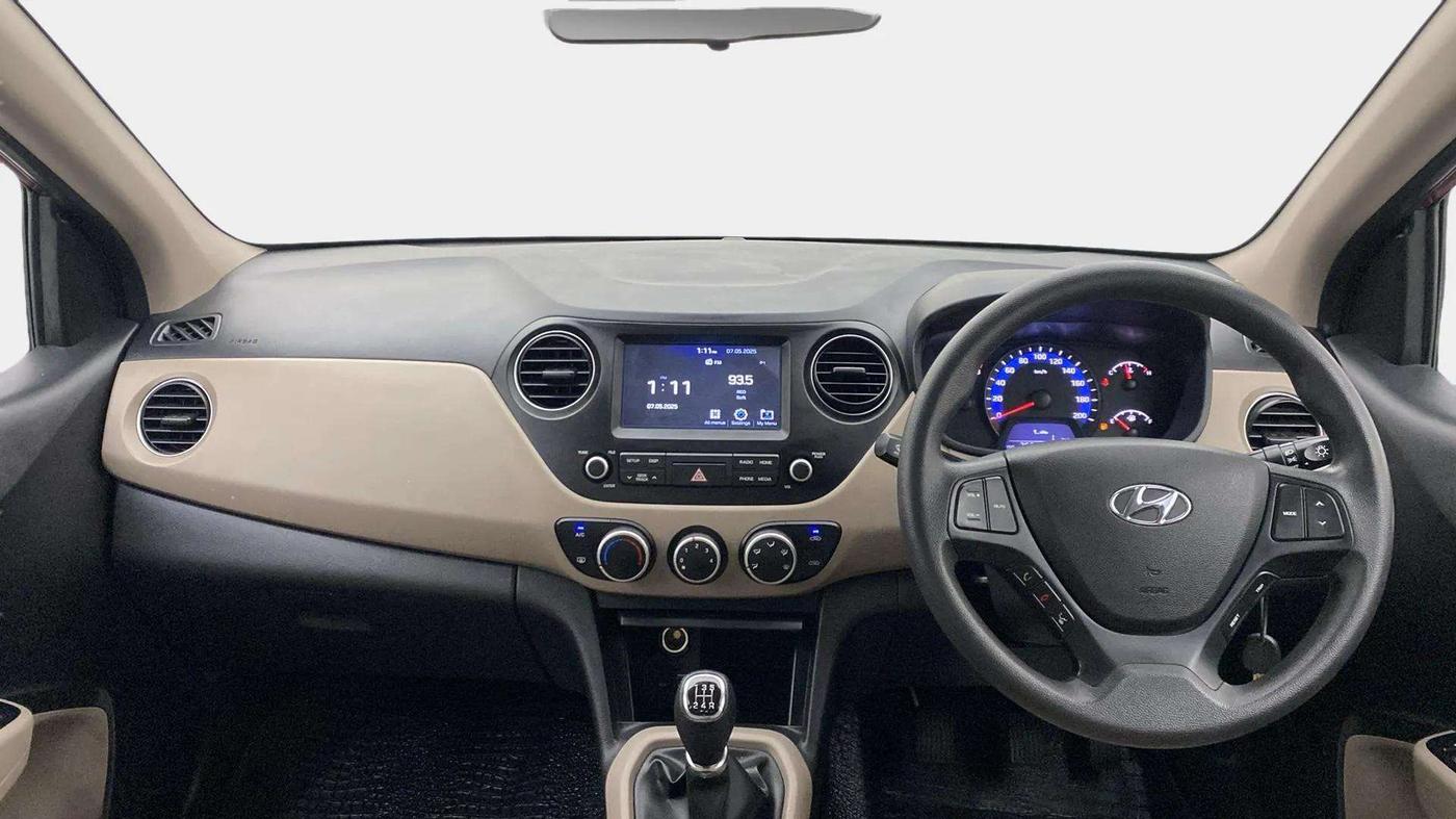 2017 Hyundai Xcent SX 1.2, Petrol, Manual, 75,655 km, Dashboard