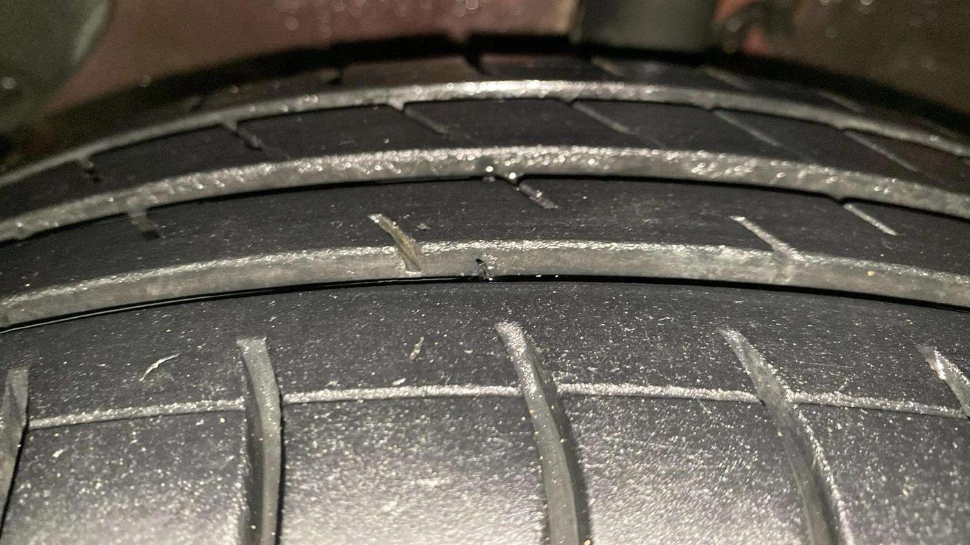 2017 Hyundai Xcent SX 1.2, Petrol, Manual, 75,655 km, Left Front Tyre Tread