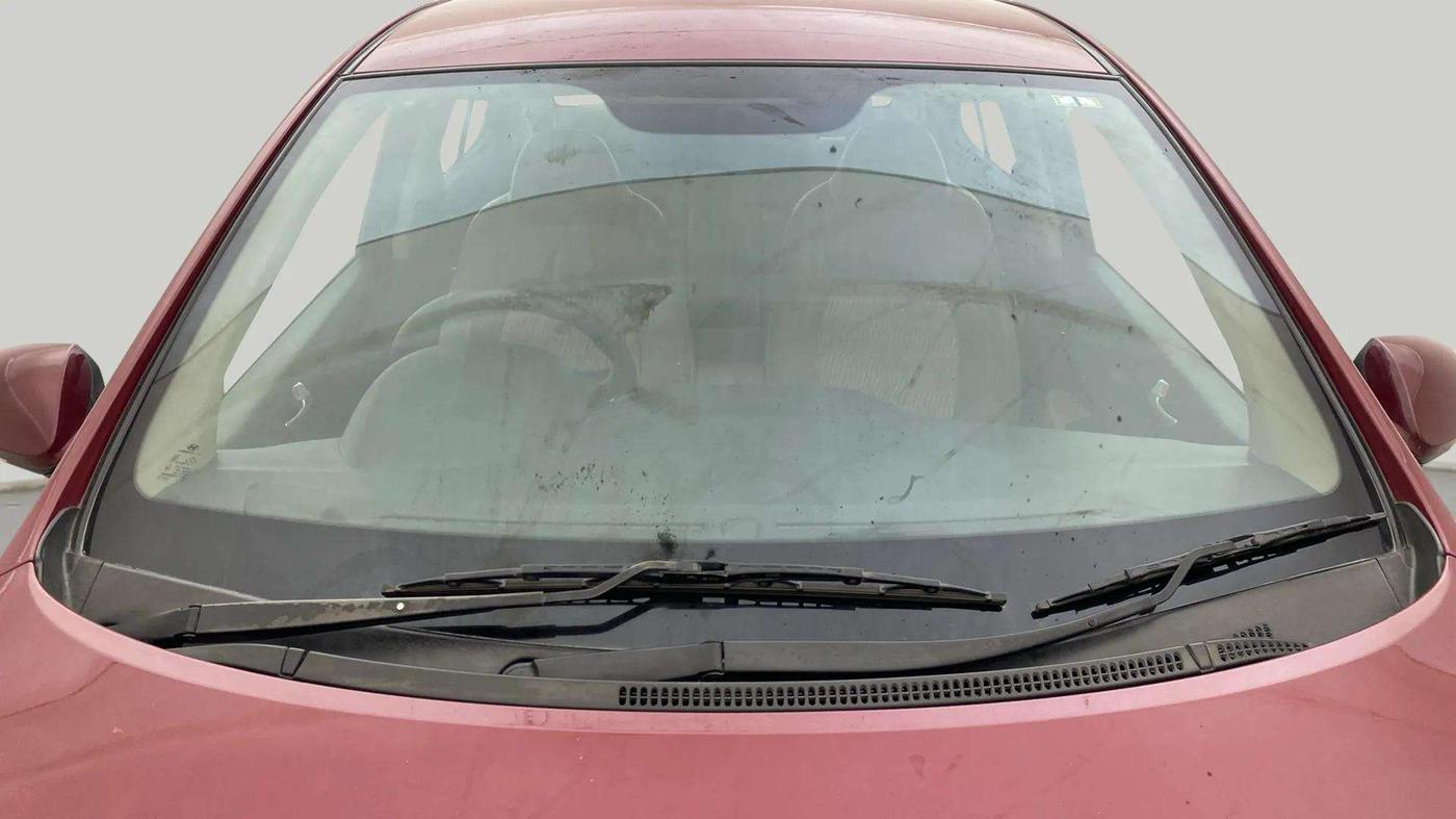 2017 Hyundai Xcent SX 1.2, Petrol, Manual, 75,655 km, Front Windshield