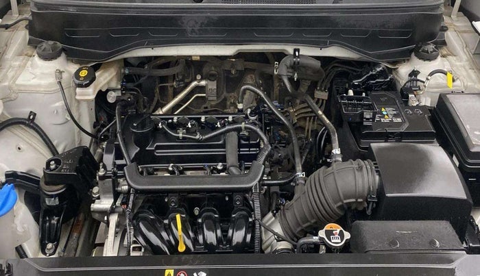 2023 Hyundai VENUE S 1.2, Petrol, Manual, 39,105 km, Engine View