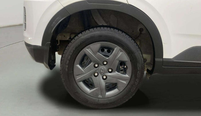 2023 Hyundai VENUE S 1.2, Petrol, Manual, 39,105 km, Right Rear Wheel