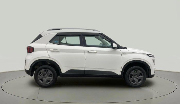 2023 Hyundai VENUE S 1.2, Petrol, Manual, 39,105 km, Right Side View