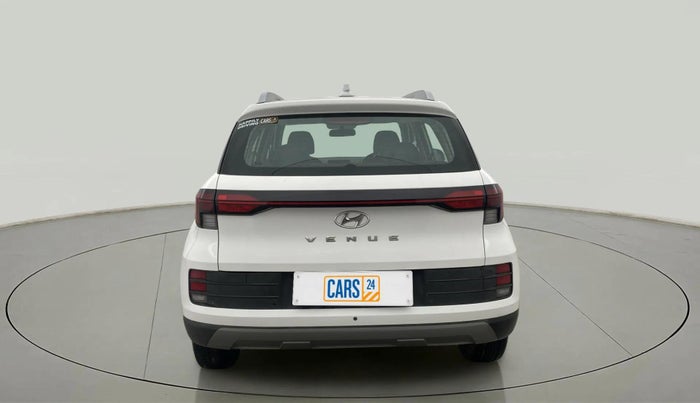 2023 Hyundai VENUE S 1.2, Petrol, Manual, 39,105 km, Back/Rear