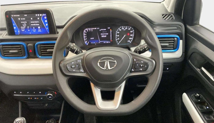 2021 Tata PUNCH CREATIVE  1.2 RTN DUAL TONE, Petrol, Manual, 25,228 km, Steering Wheel Close Up