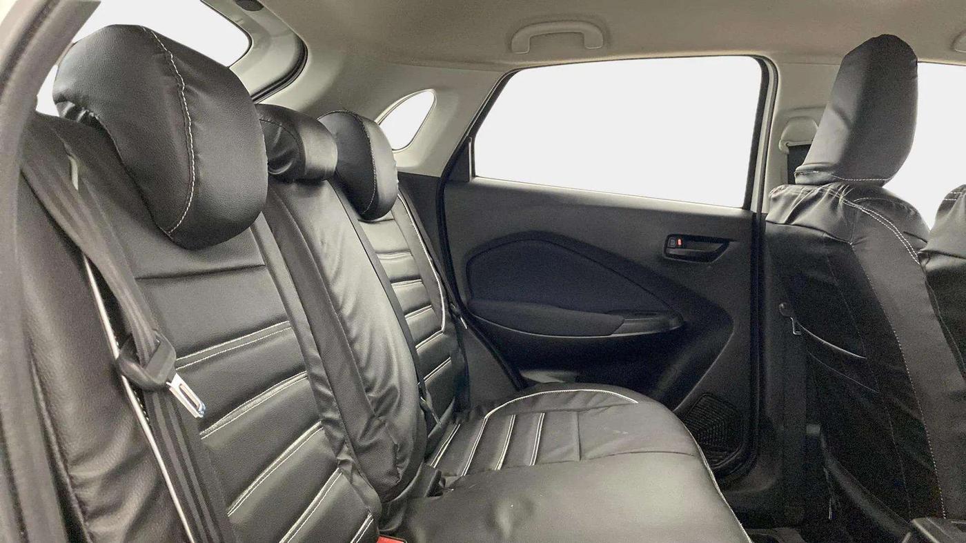 2024 Maruti Baleno SIGMA PETROL 1.2, Petrol, Manual, 28,261 km, Right Side Rear Door Cabin
