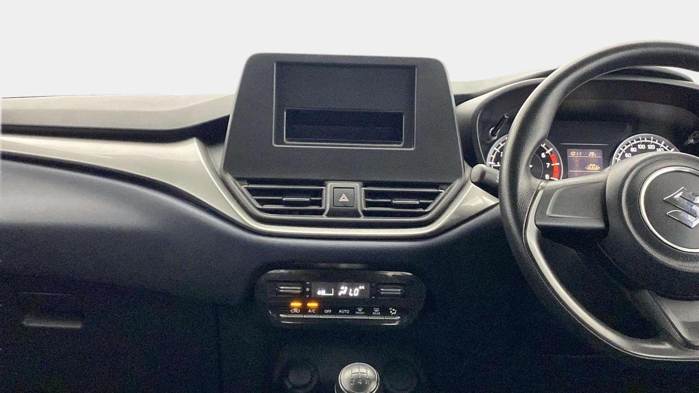 2024 Maruti Baleno SIGMA PETROL 1.2, Petrol, Manual, 28,261 km, Air Conditioner