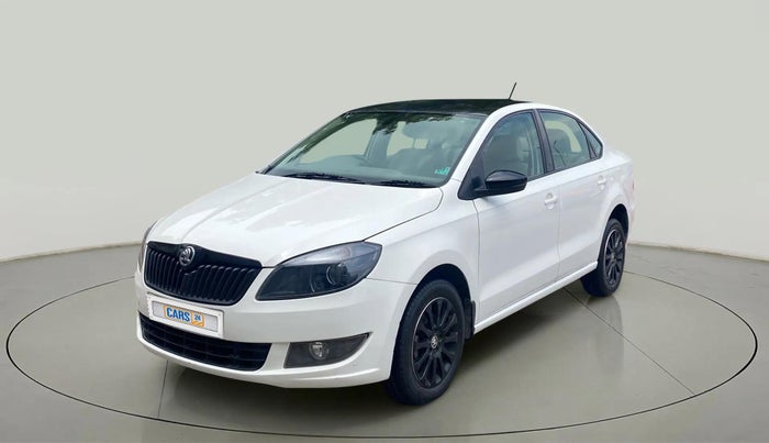 2016 Skoda Rapid ELEGANCE 1.6 MPI MT, Petrol, Manual, 56,451 km, Left Front Diagonal
