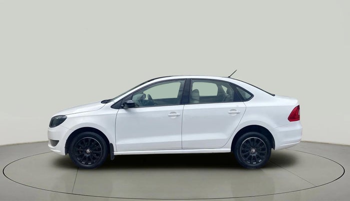 2016 Skoda Rapid ELEGANCE 1.6 MPI MT, Petrol, Manual, 56,451 km, Left Side