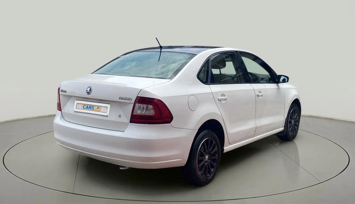 2016 Skoda Rapid ELEGANCE 1.6 MPI MT, Petrol, Manual, 56,451 km, Right Back Diagonal