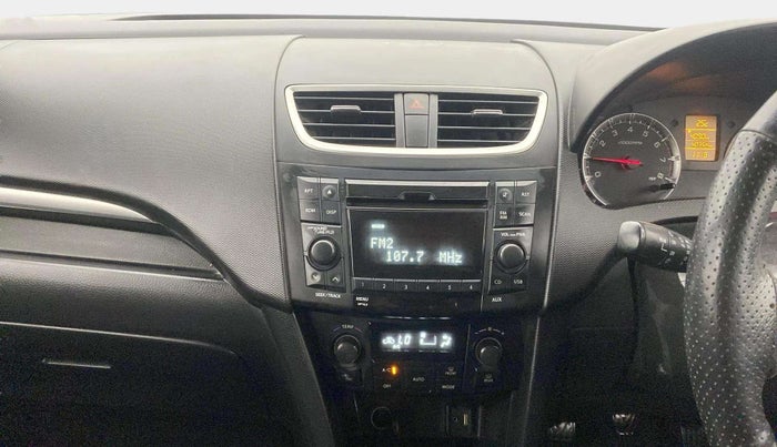 2014 Maruti Swift ZXI, Petrol, Manual, 40,337 km, Infotainment system - AM/FM Radio - Not Working