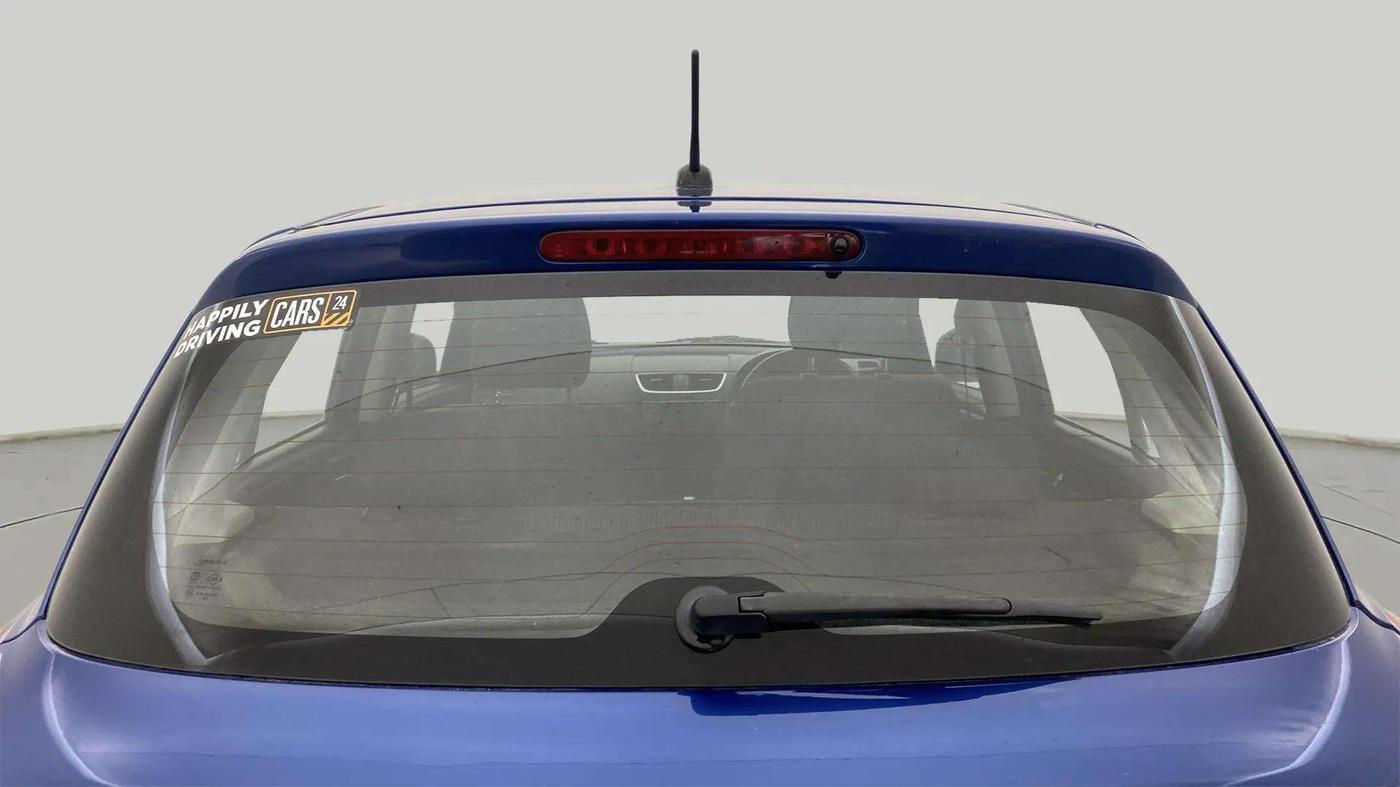 2014 Maruti Swift ZXI, Petrol, Manual, 40,337 km, Rear Windshield