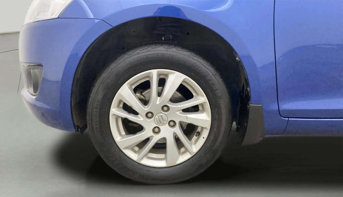 2014 Maruti Swift ZXI, Petrol, Manual, 40,337 km, Left Front Wheel
