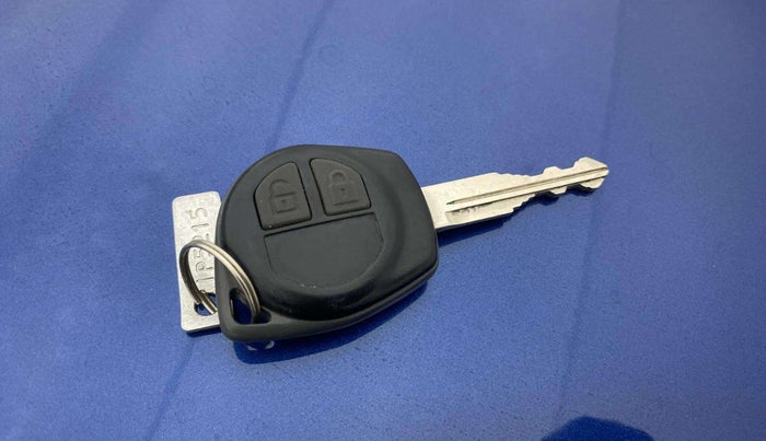 2014 Maruti Swift ZXI, Petrol, Manual, 40,337 km, Key Close Up